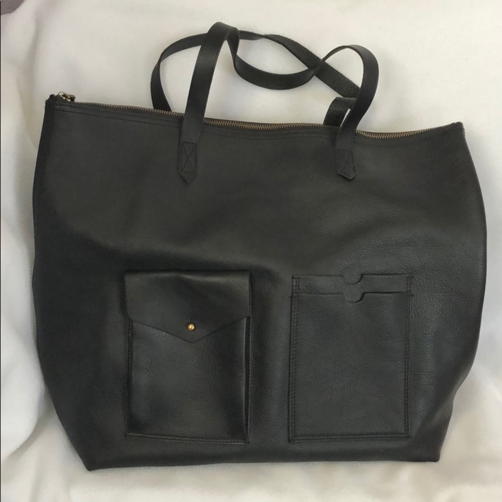 MADEWELL Transport Large Leather Tote with Front External Pockets good condition